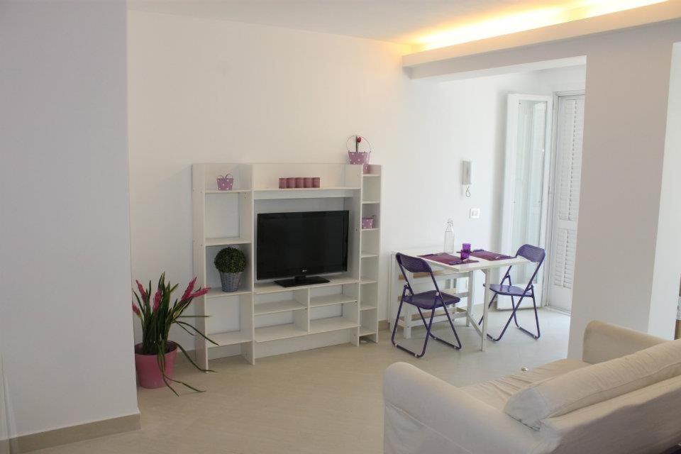 Mondello Suites Feels Like Home Eksteriør billede