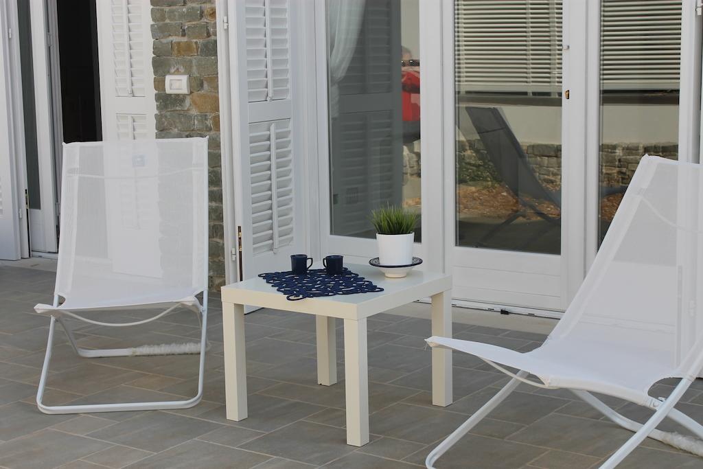 Mondello Suites Feels Like Home Eksteriør billede
